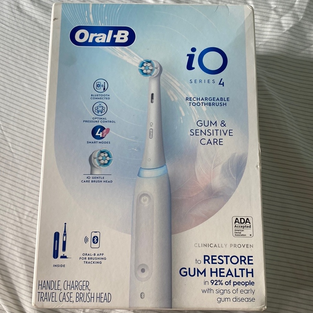 Oral-B iO series4 Rechargeable toothbrush